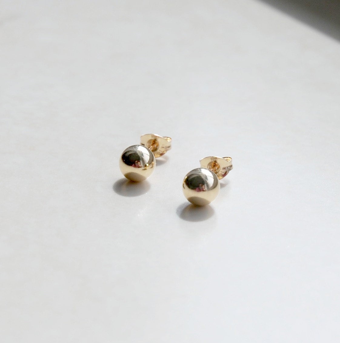 Caroline ball stud earrings - 6mm
