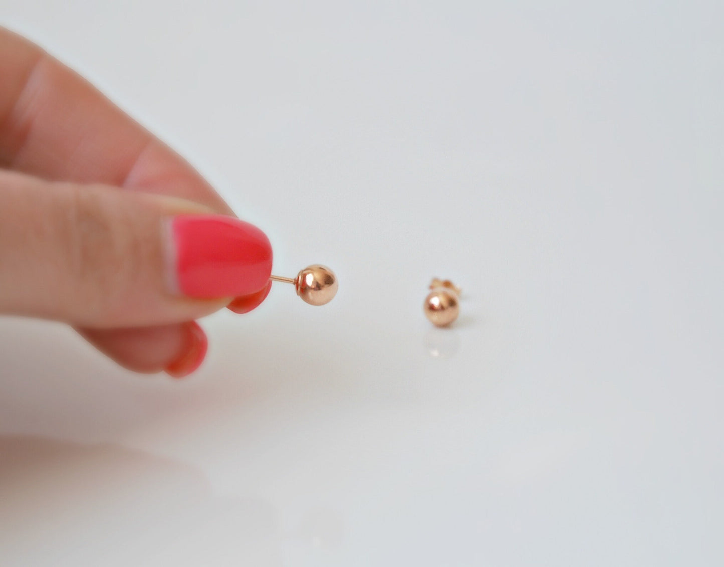 Caroline ball stud earrings - 6mm