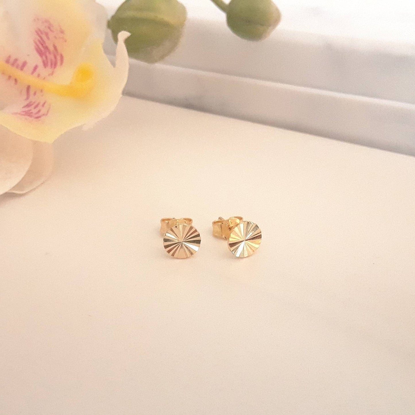 Starburst disk stud earrings, gold disk earrings, sterling silver circle earrings, silver earrings, minimalist silver stud, modern gold stud