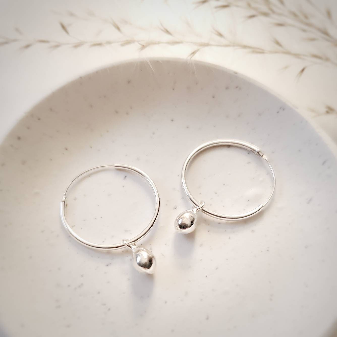 Soraya hoop earrings with tiny teardrop