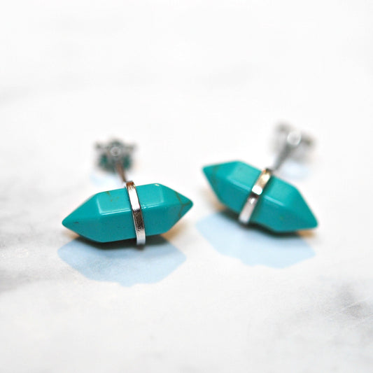 Gemstone spike studs