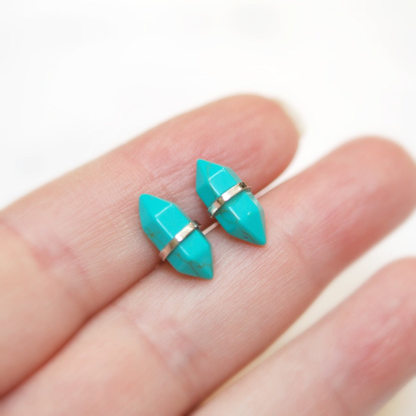 Gemstone spike studs