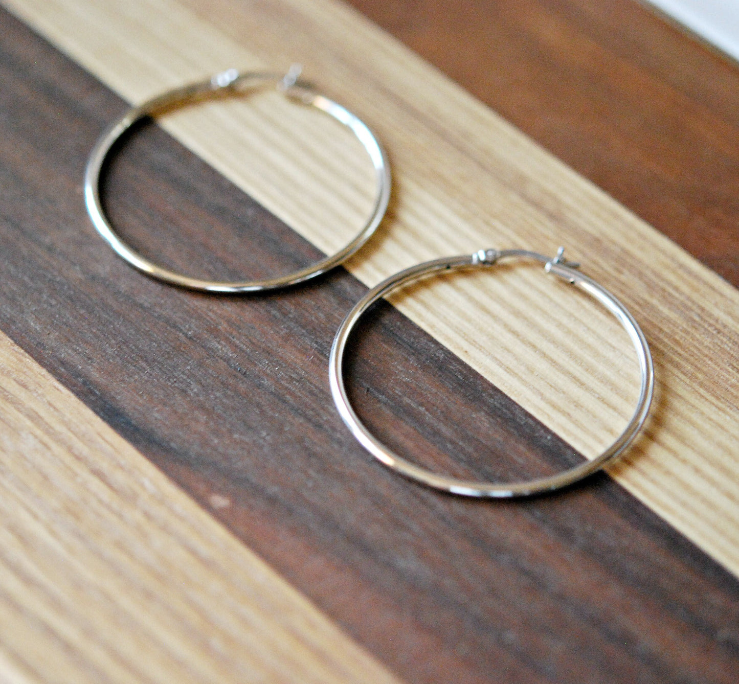 Caracas hoop earrings