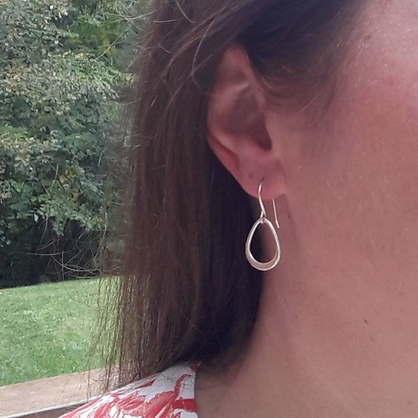 Camilla teardrop earrings