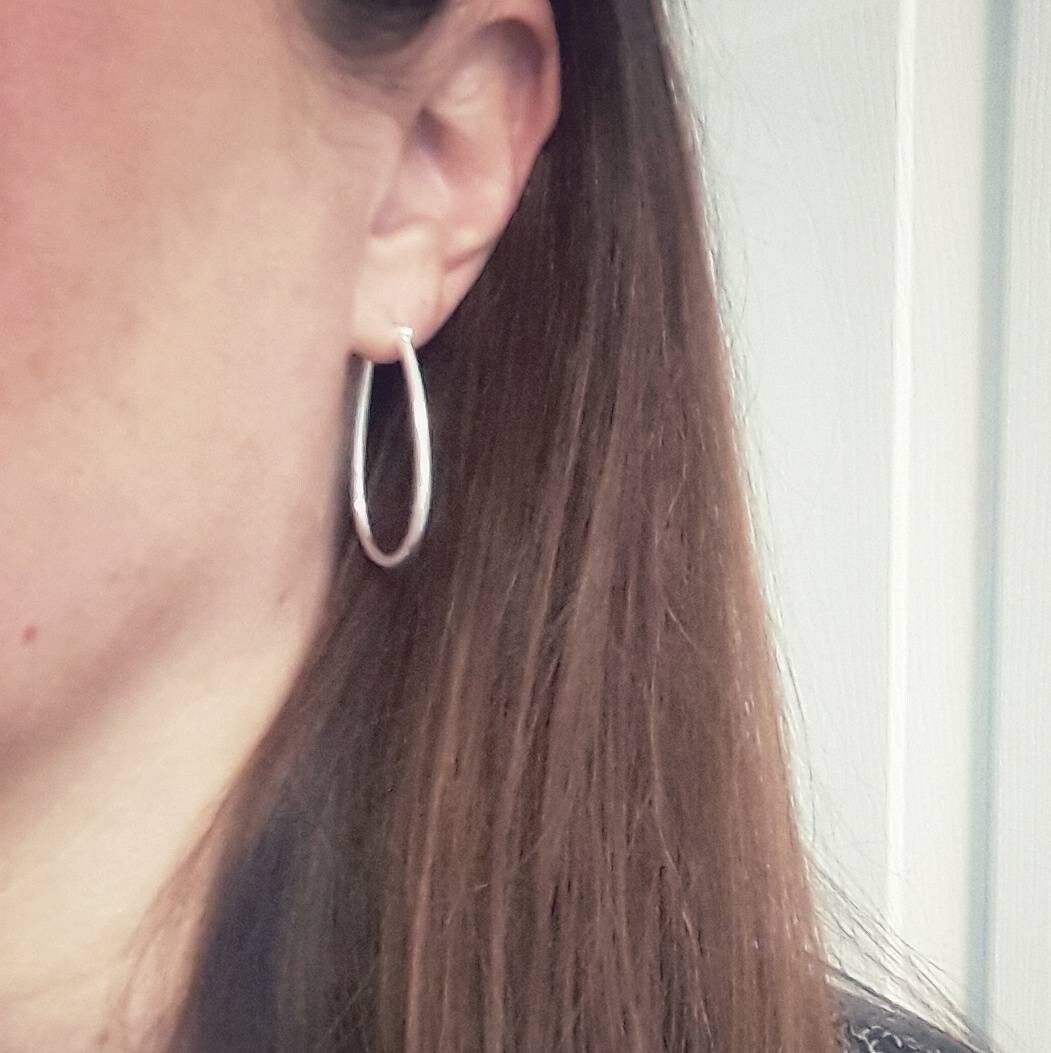 Berlin oval hoop earrings