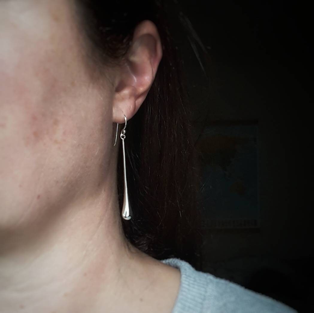 Vertigo teardrop earrings