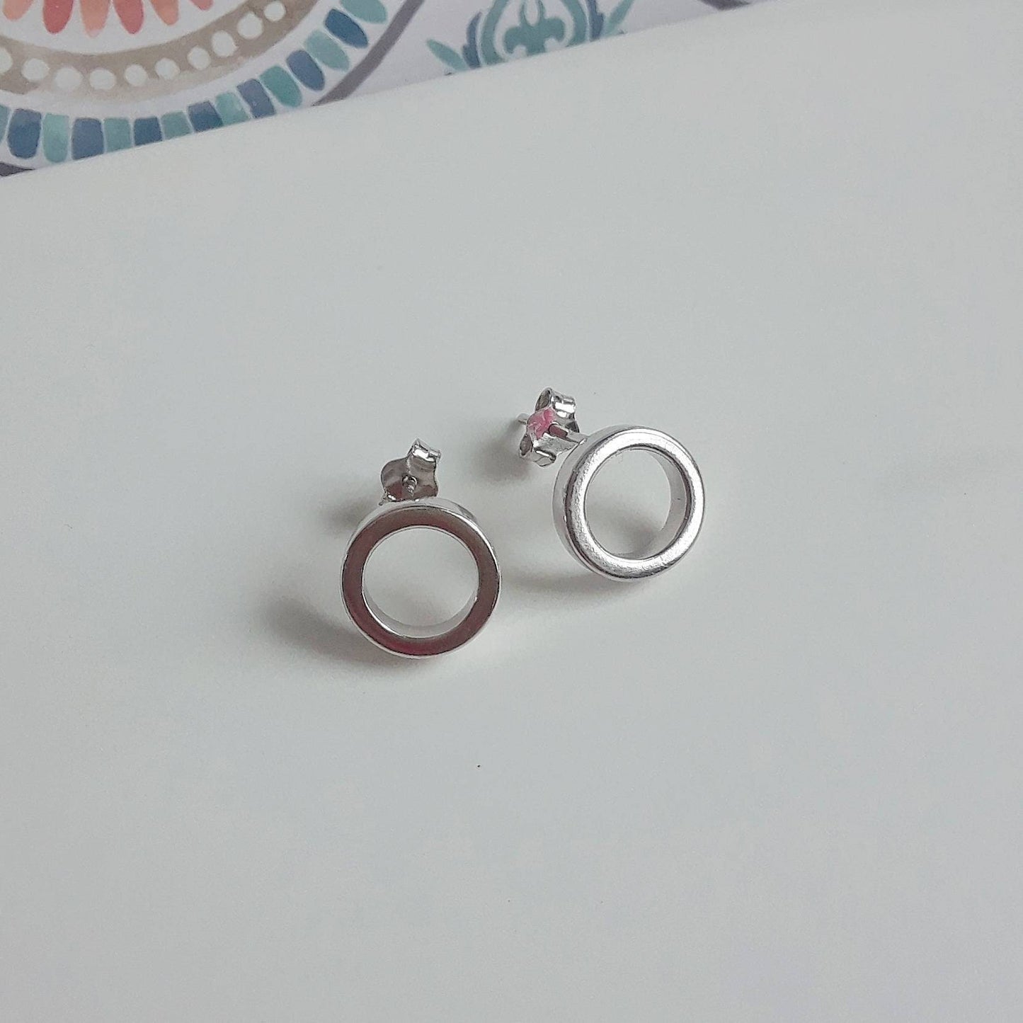 Maria circle stud earrings