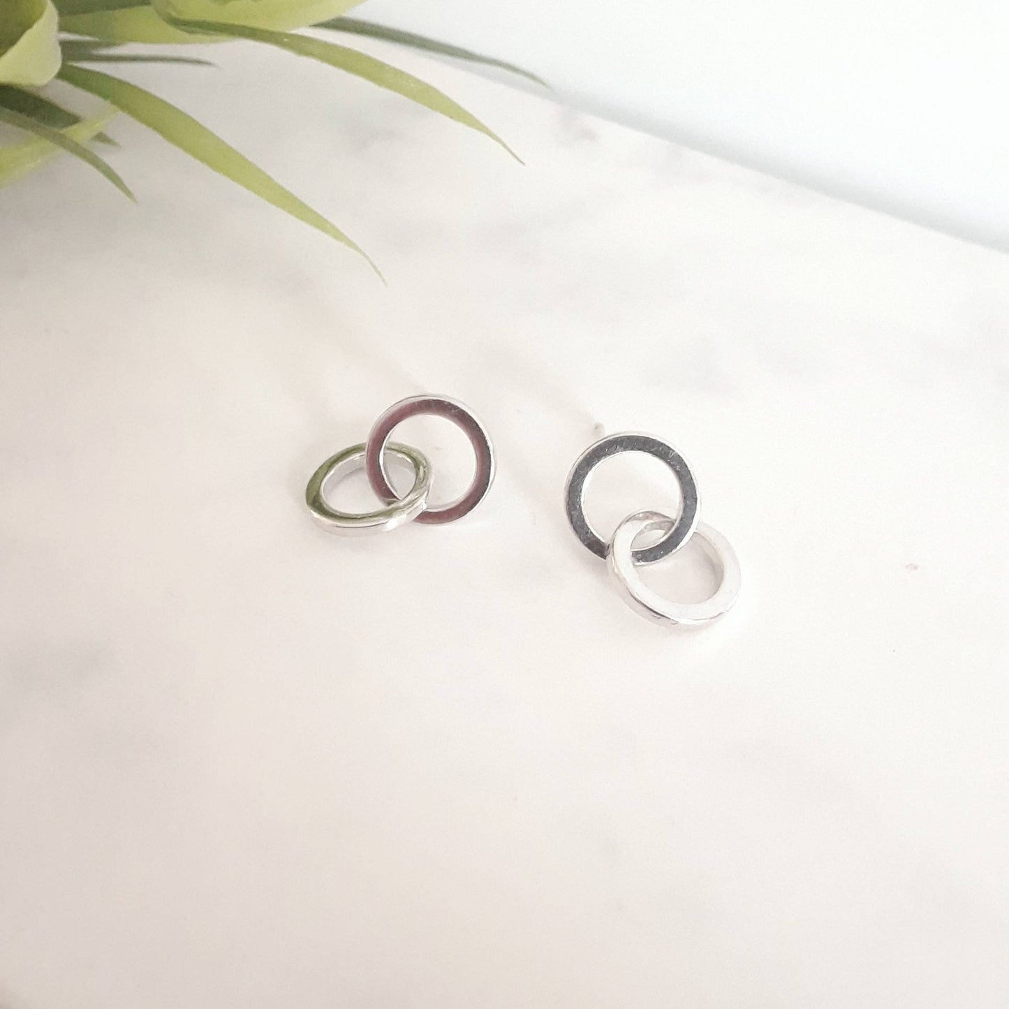 Nicole double circle stud earrings