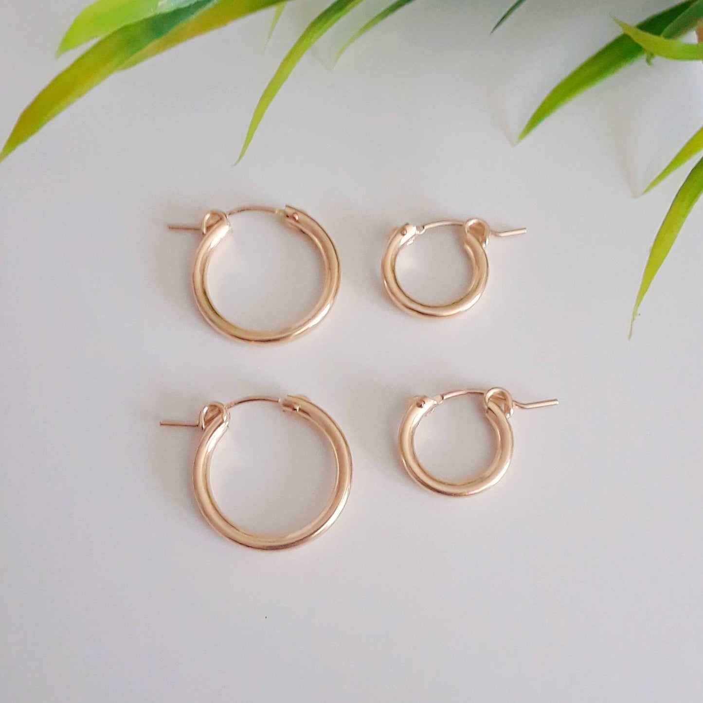 Bree hoop earrings - gold