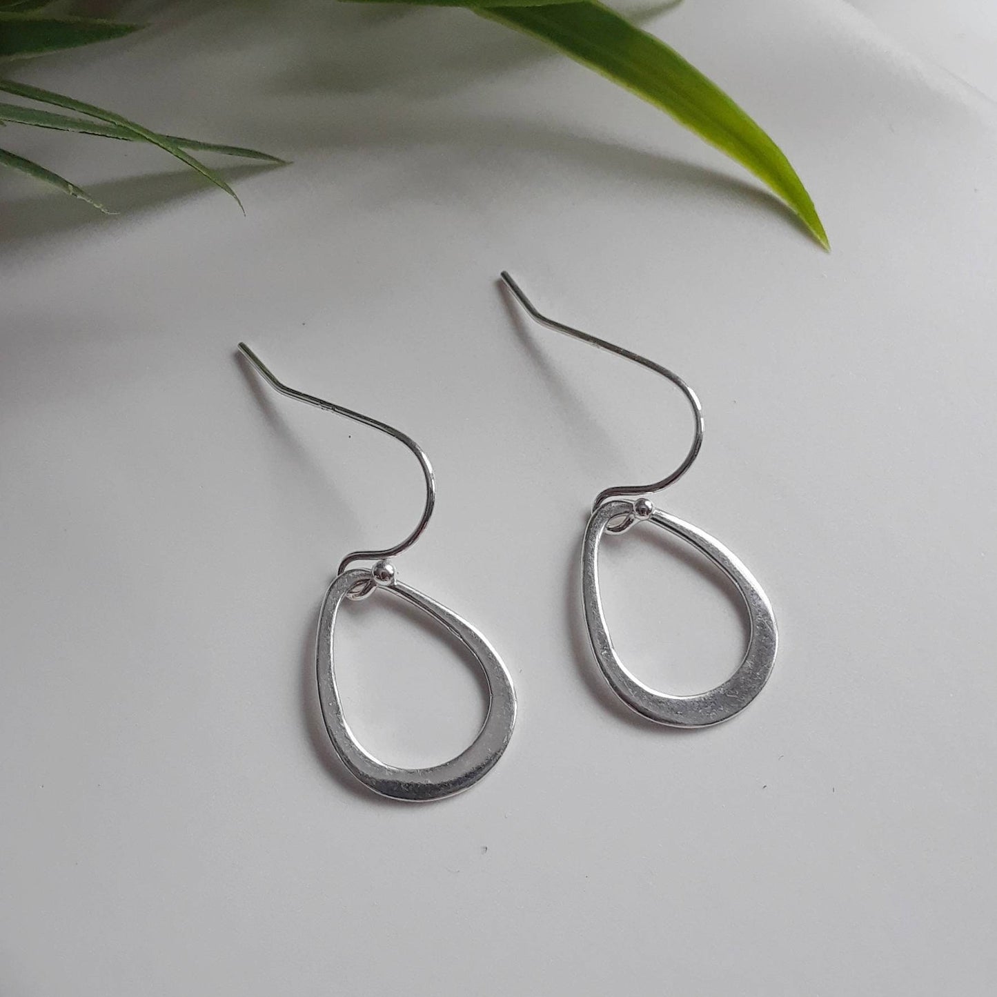 Camilla teardrop earrings