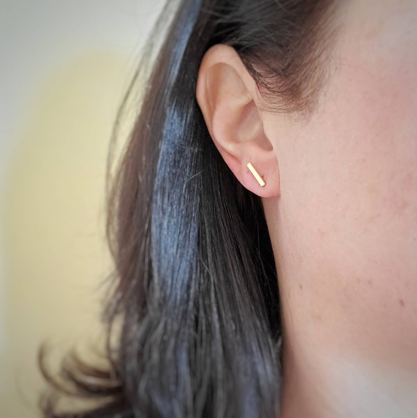 Martina bar stud earrings