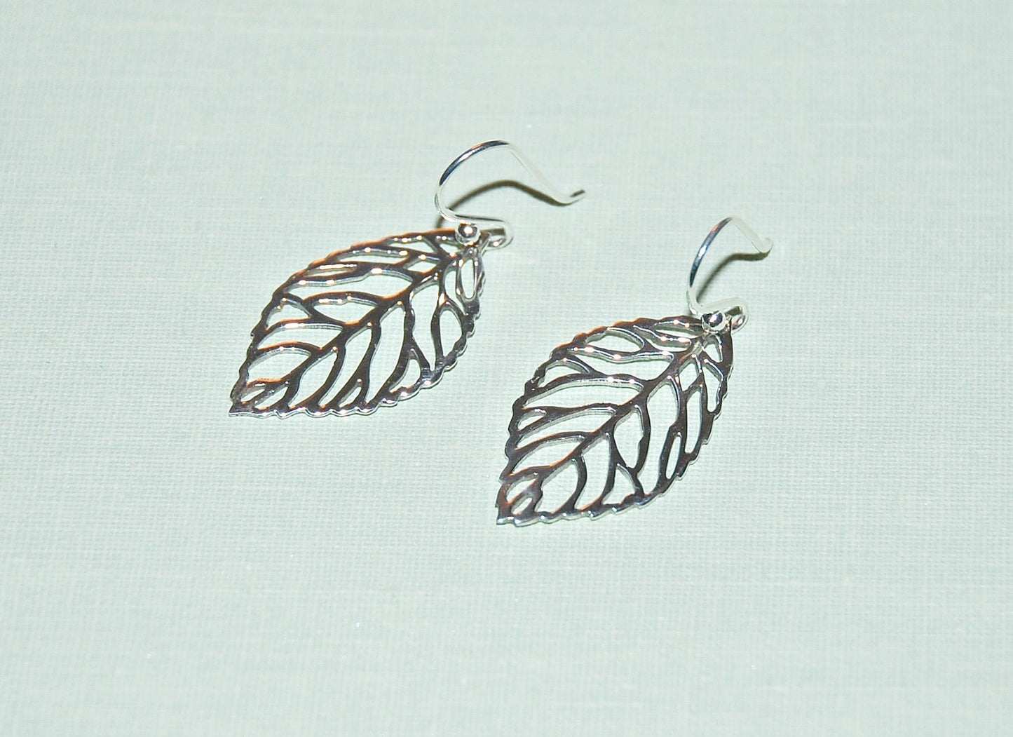 Sterling silver leaf earrings, 925 silver, nature inspired, gift for her, botanical jewelry, leaf jewelry, simple dangle earrings