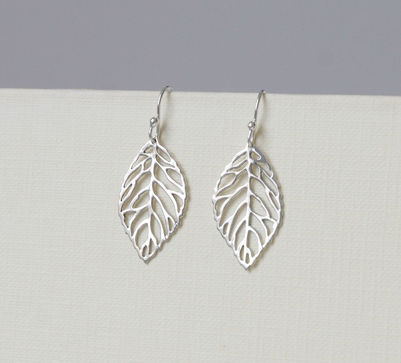 Sterling silver leaf earrings, 925 silver, nature inspired, gift for her, botanical jewelry, leaf jewelry, simple dangle earrings