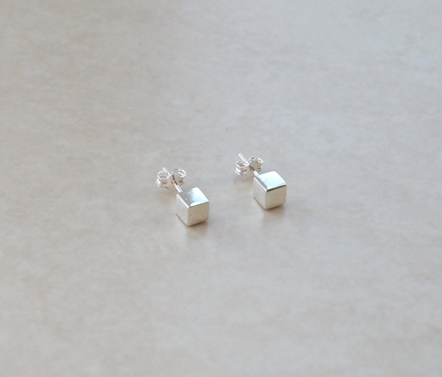 Mackenzie cube stud earrings